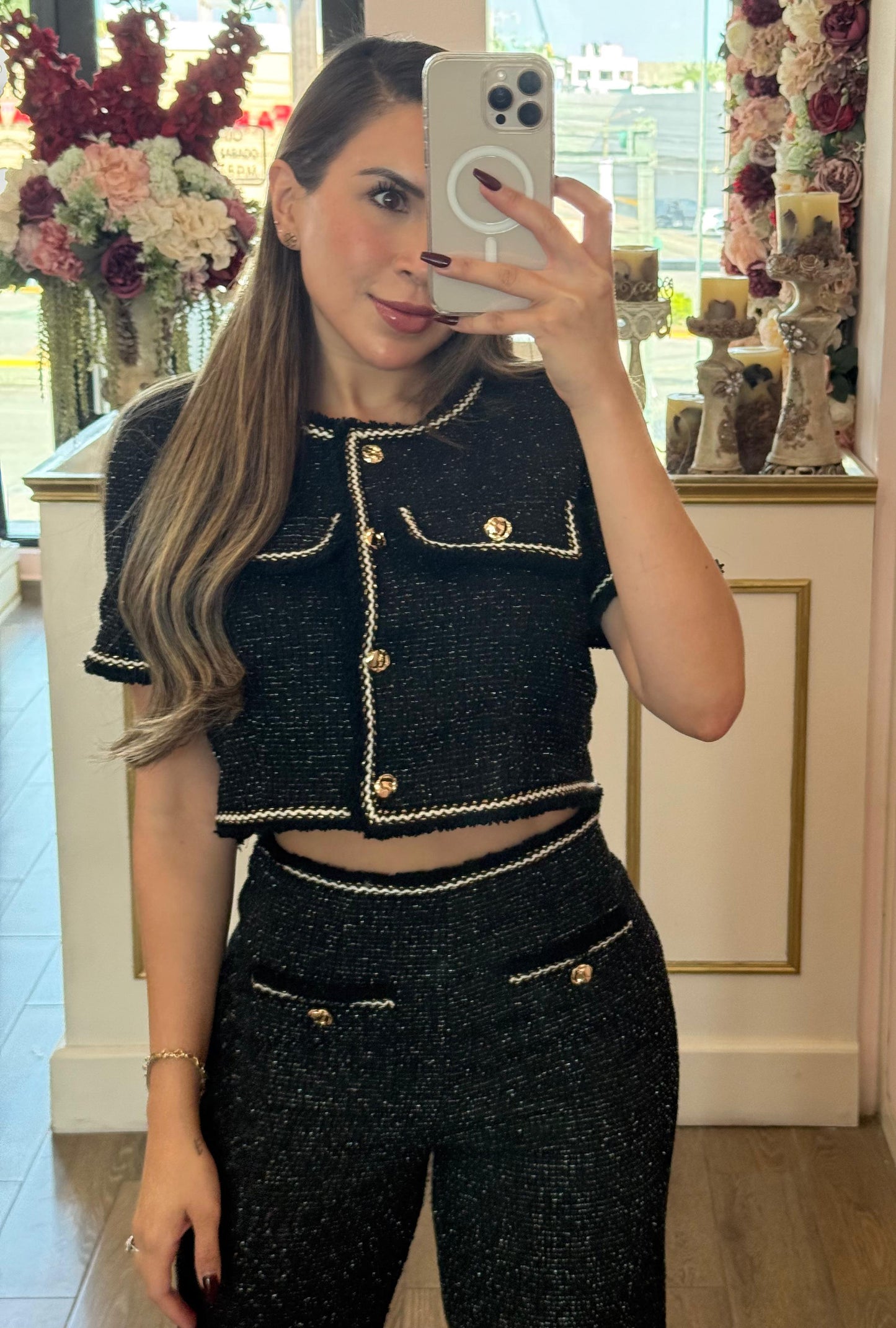 Set de tweed con detalles en contraste