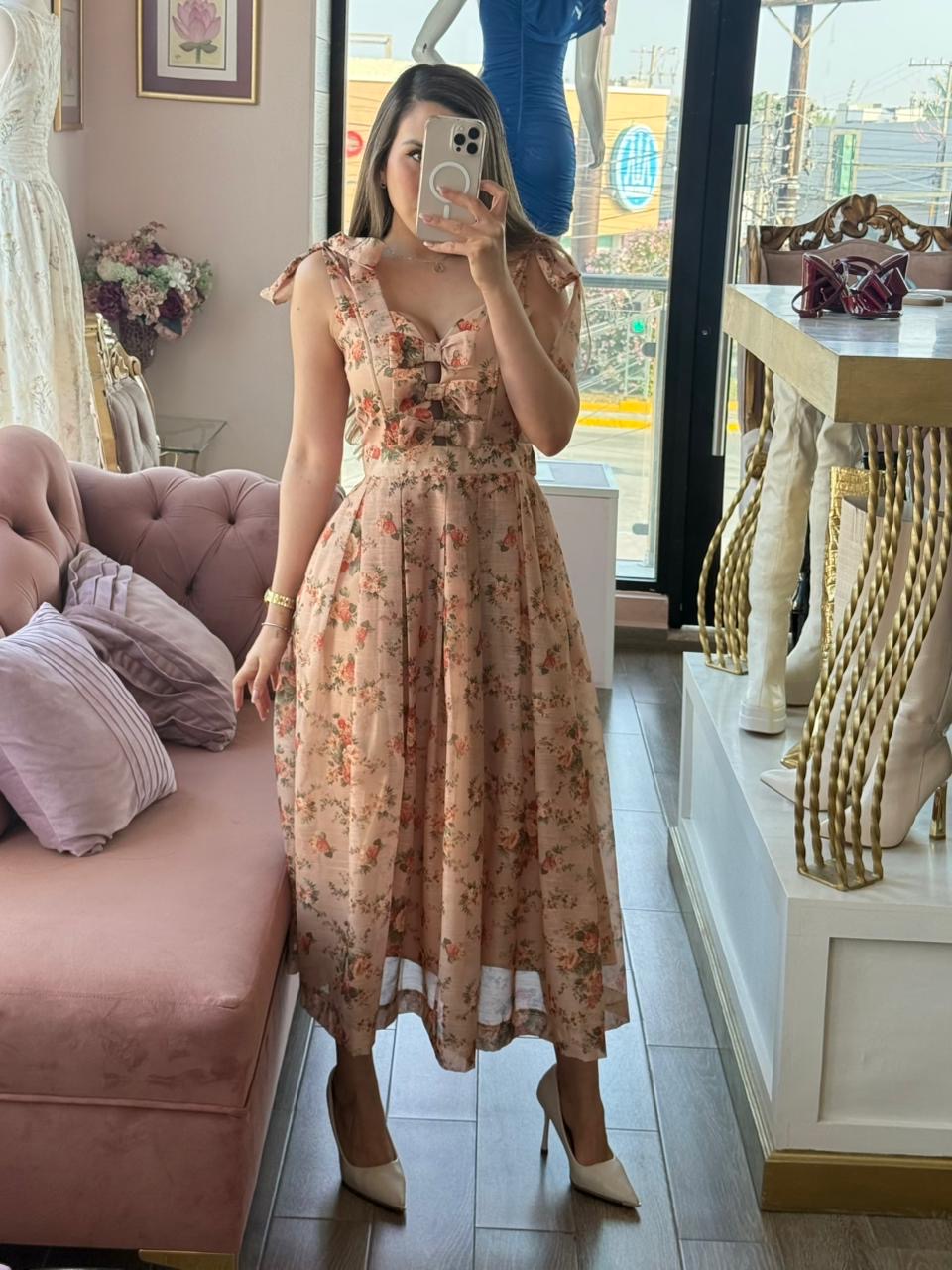 Vestido midi floral con tirantes anudados
