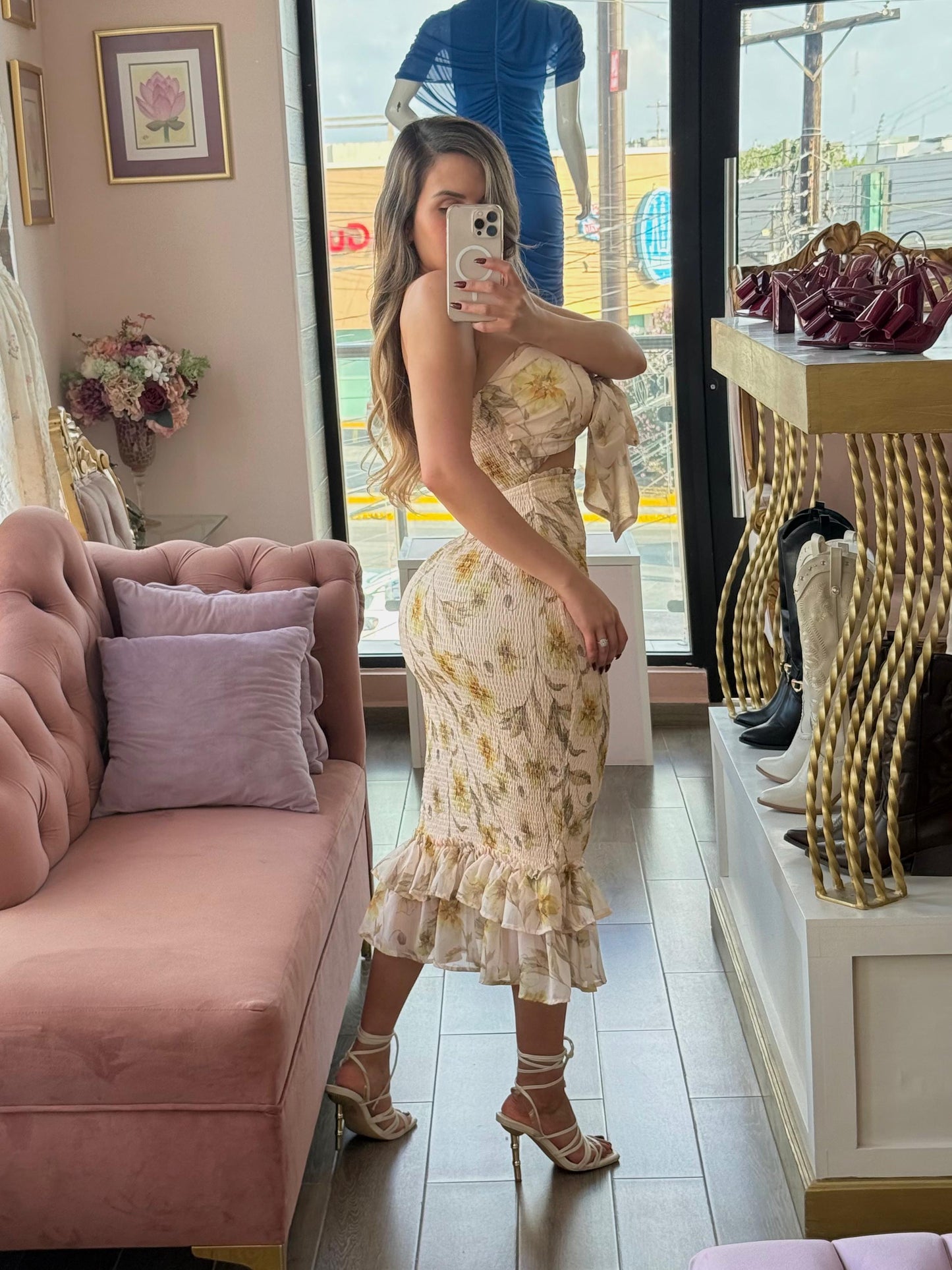 Vestido midi drapeado con estampado floral