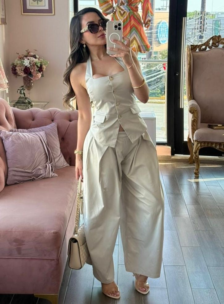 Set Claudia