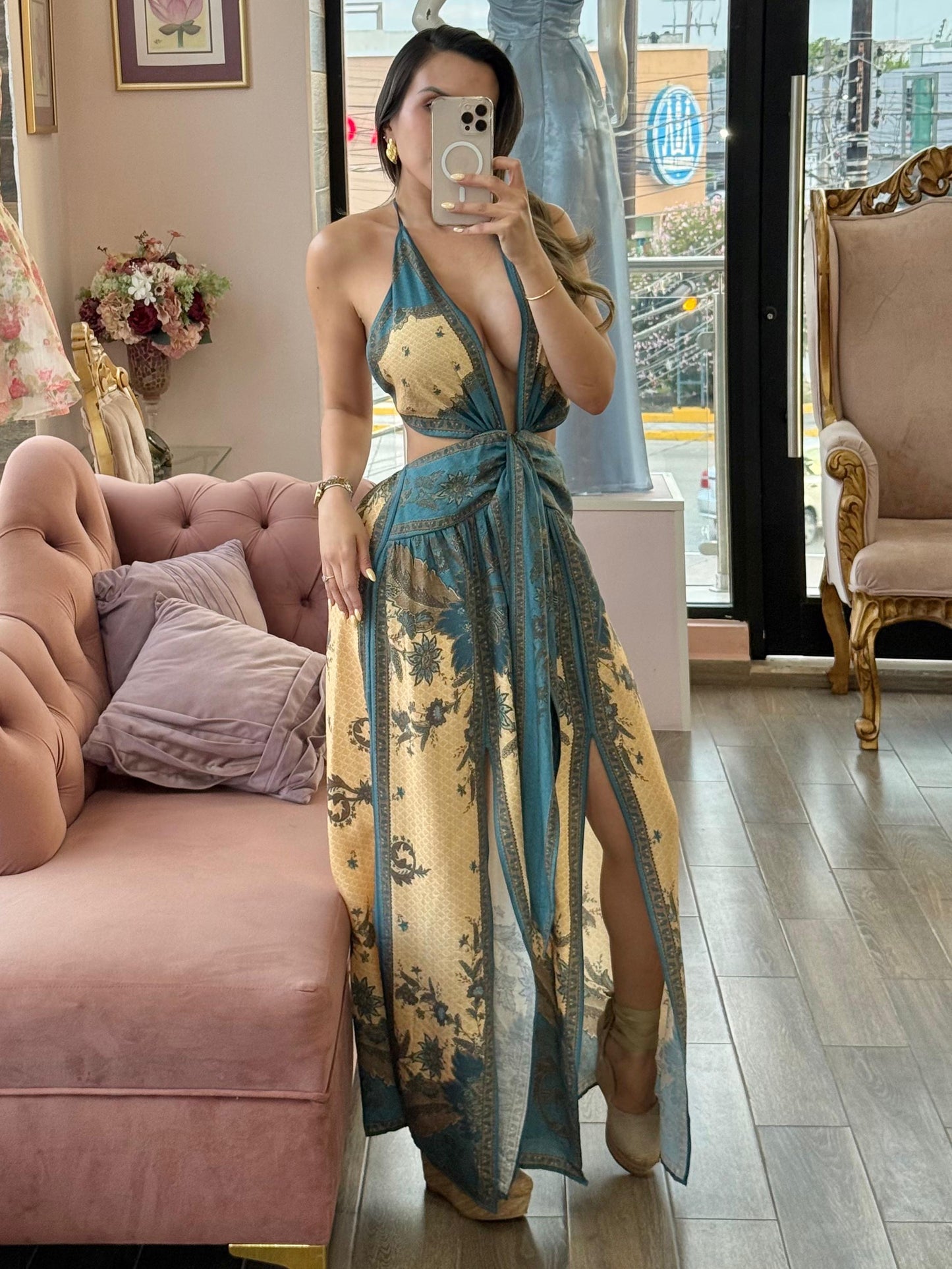 Jumpsuit: Aura