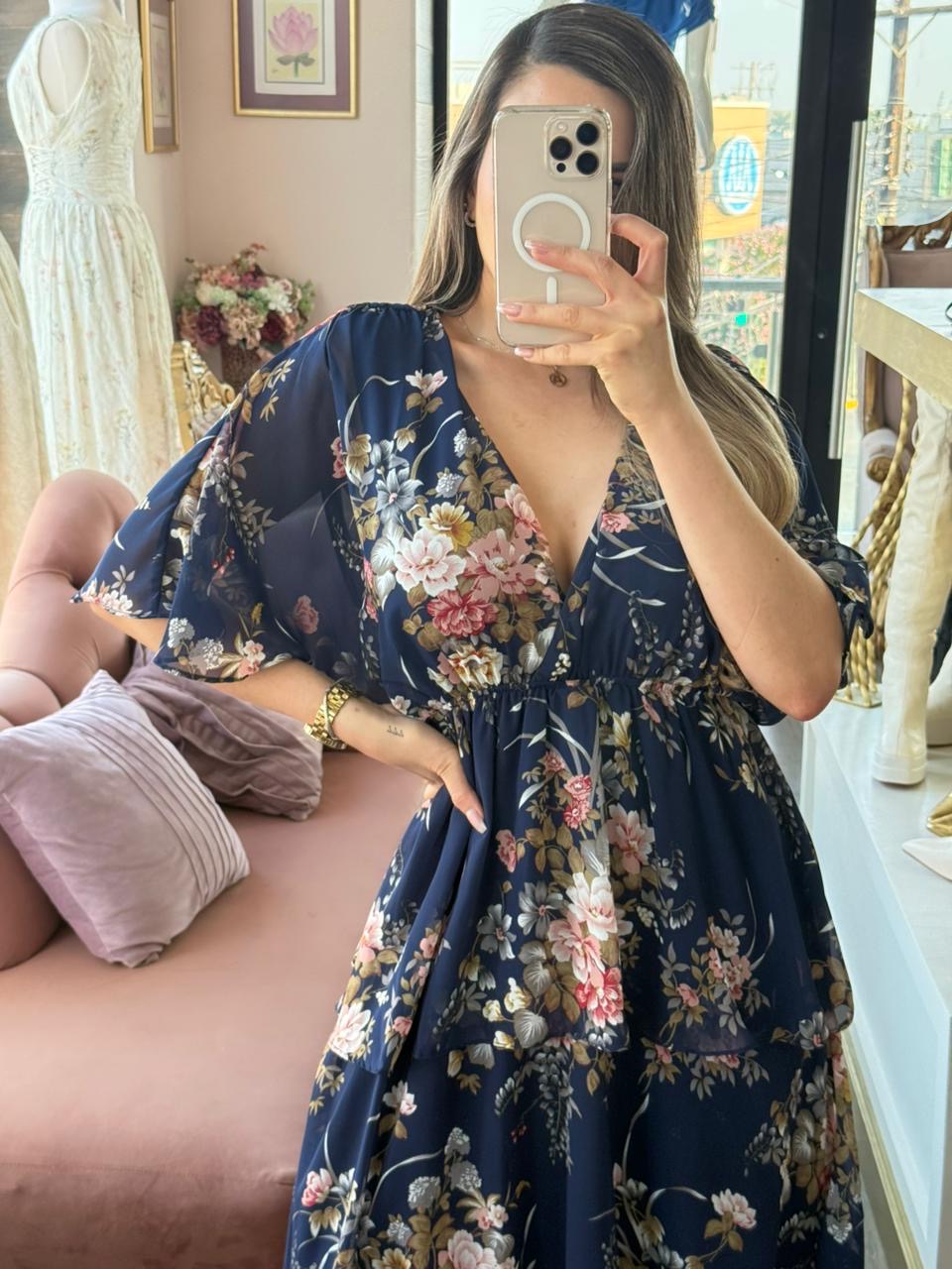 Vestido midi de olanes con estampado floral