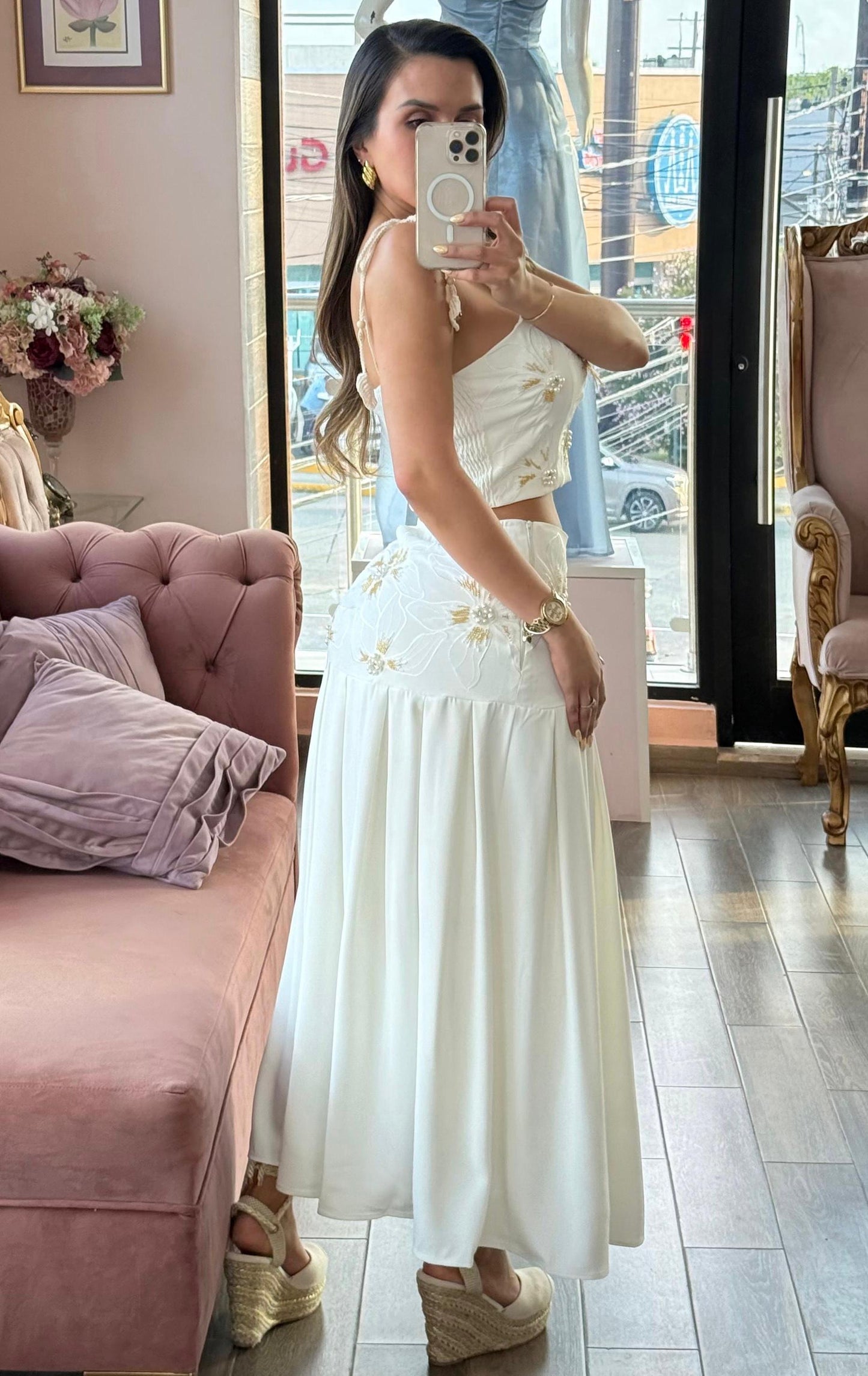 Set: Lucía