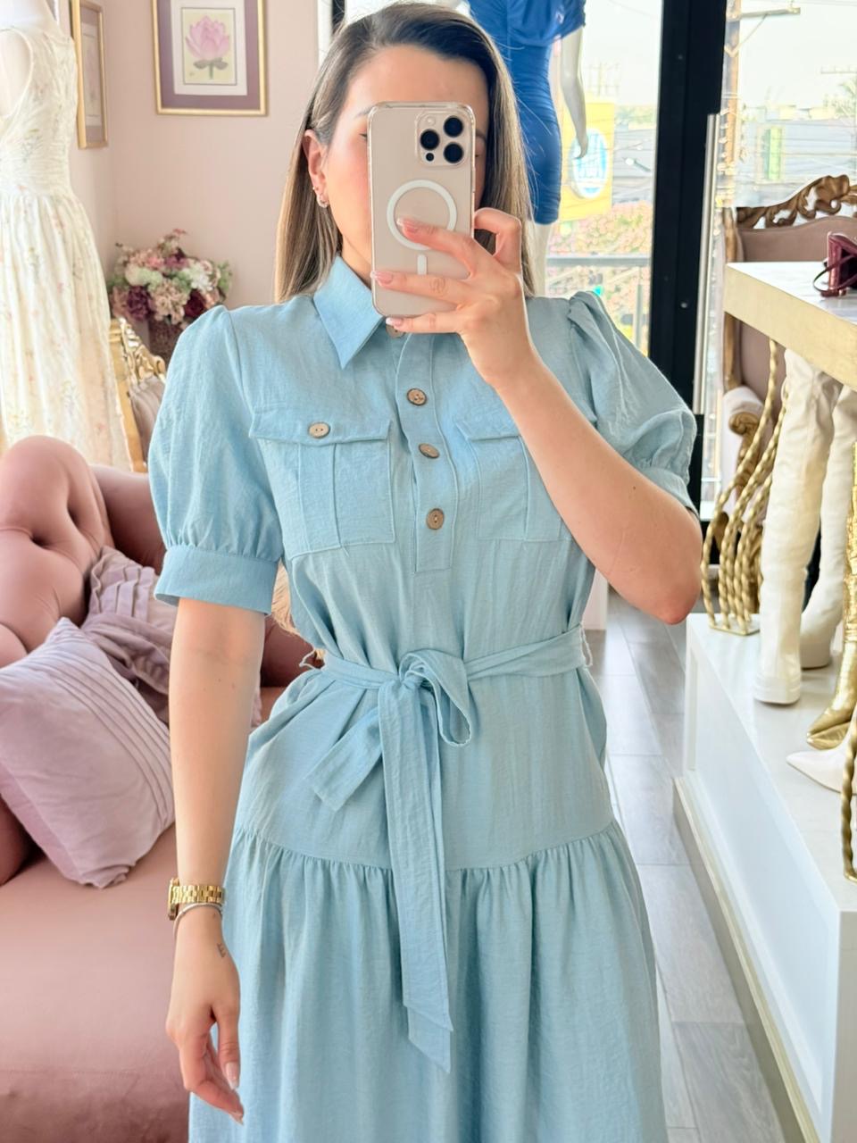 Vestido midi camisero con cinturón