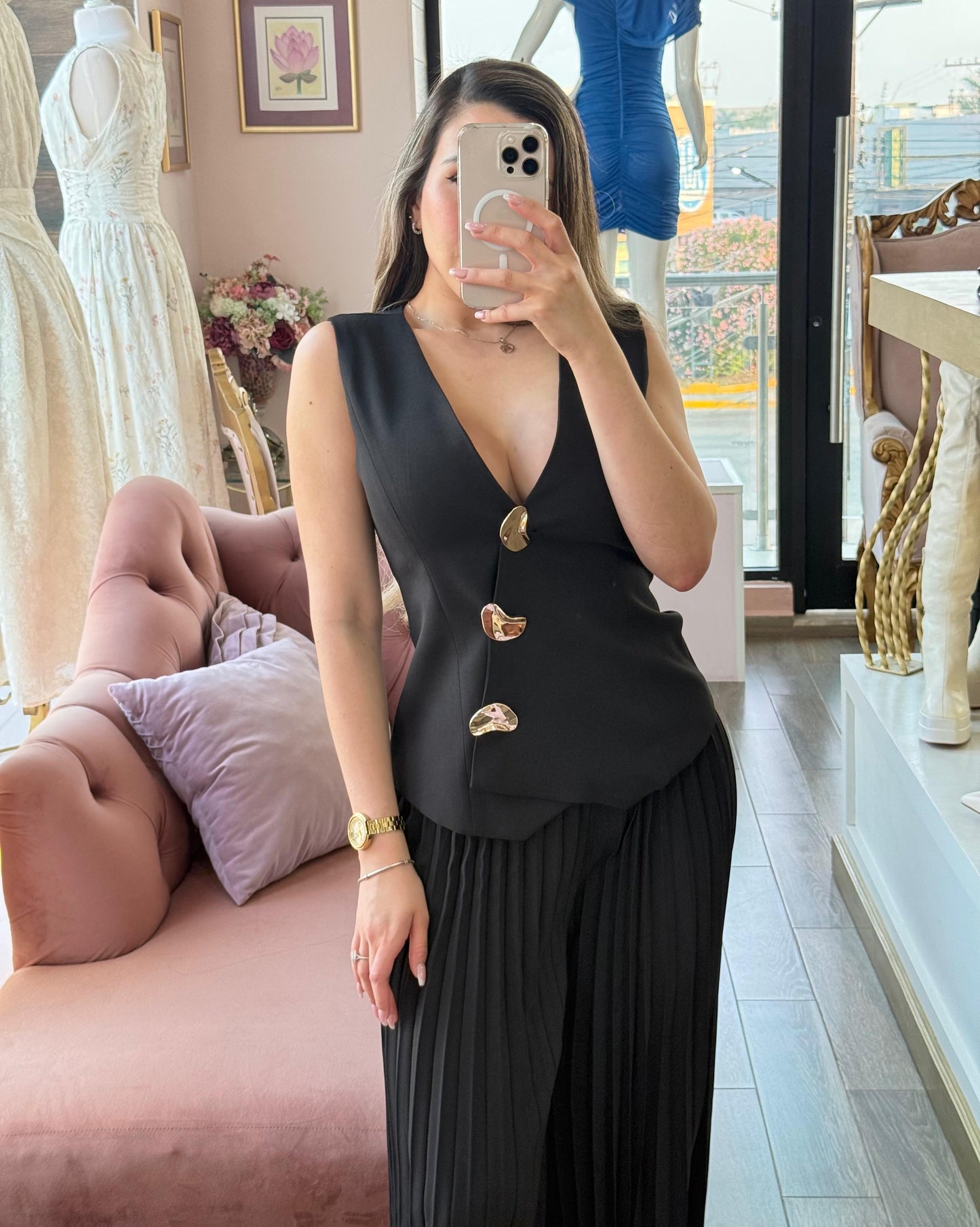 Set de blusa estructurada con pantalón plisado