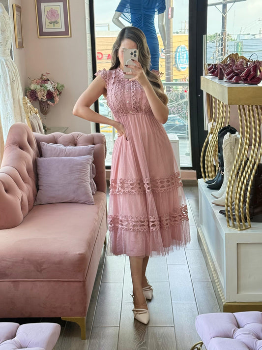 Vestido midi con tul de encaje