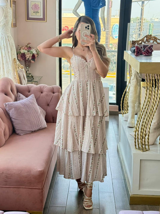 Vestido largo de tirantes con estampado floral