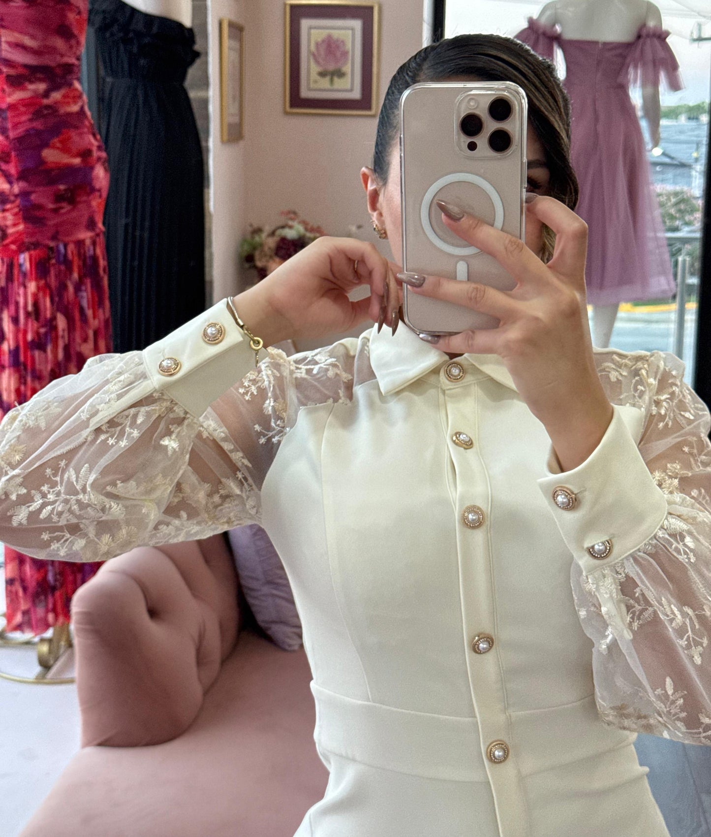 Vestido corto Manga larga de Encaje