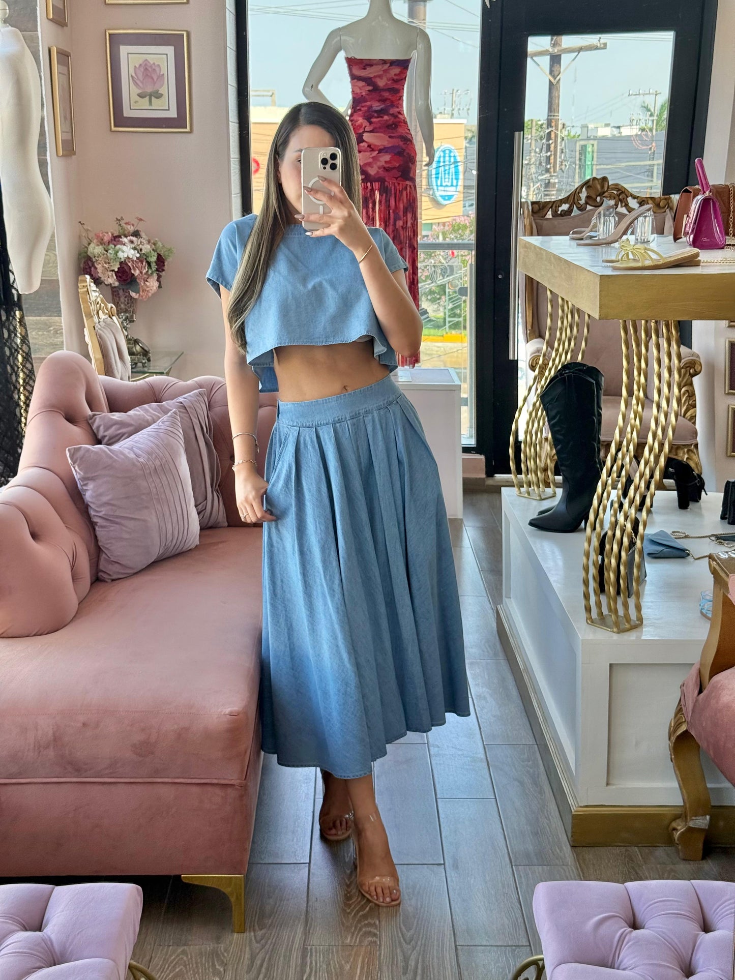 Conjunto Denim de Dos Piezas: Crop Top y Falda Midi