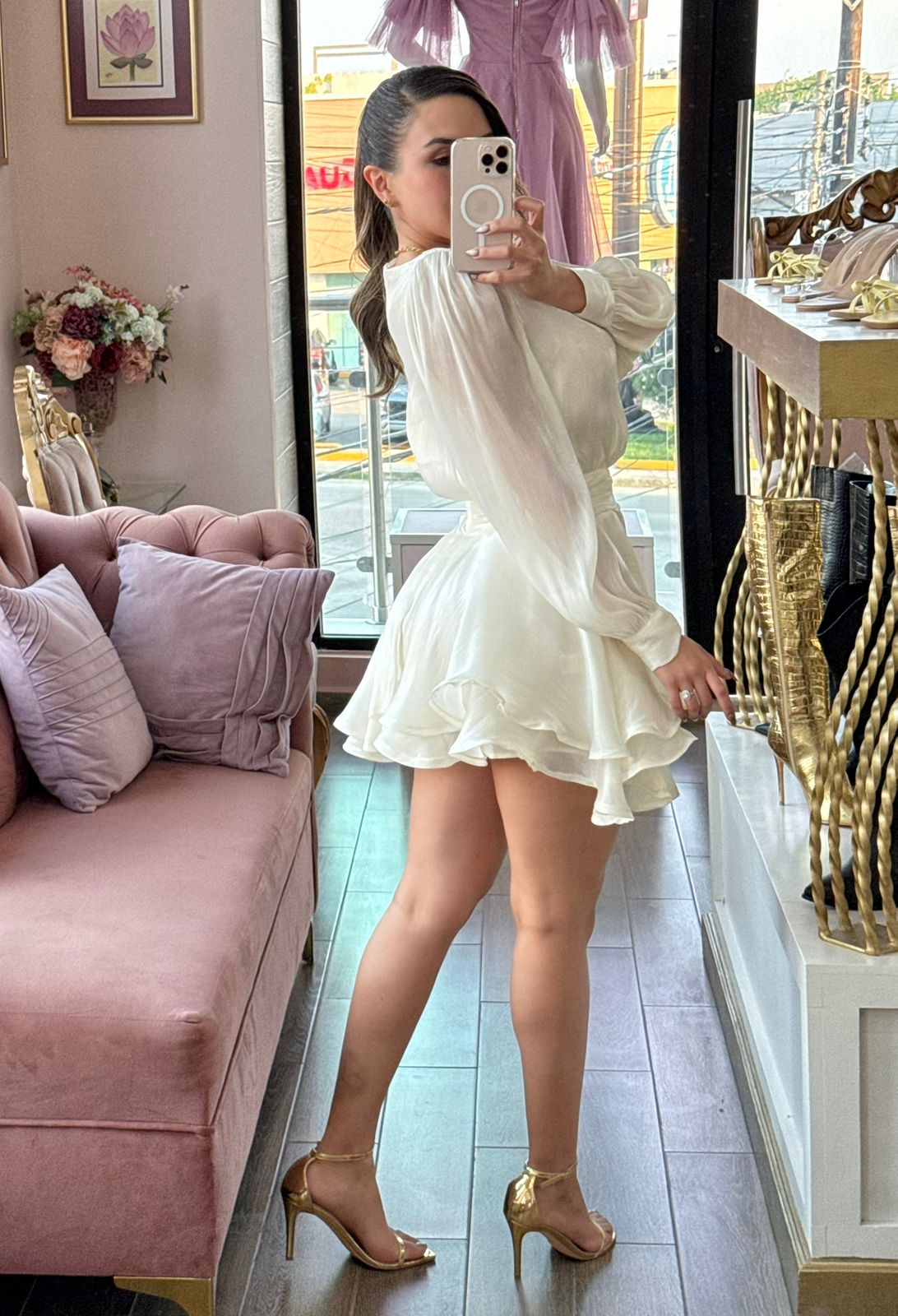 Jumpsuit corto manga larga con bajo volantes asimétricost