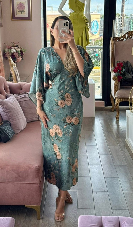 Vestido midi estampado floral y escote en V