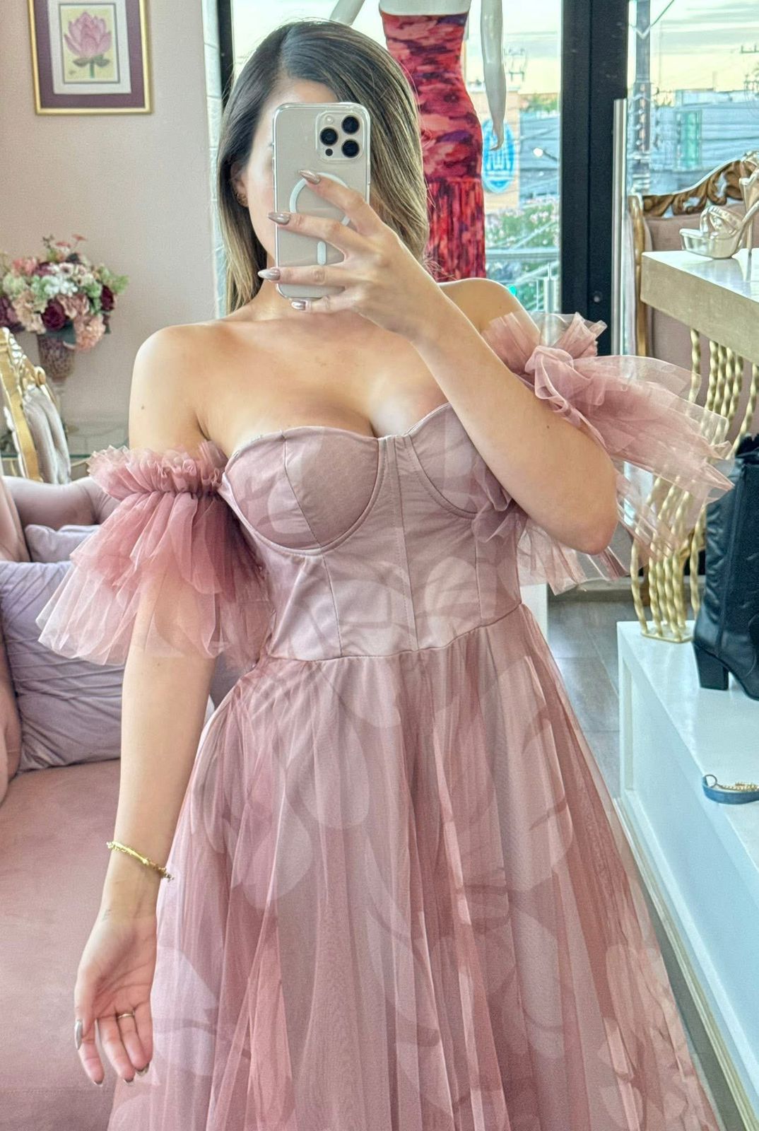 Vestido strapless de tul