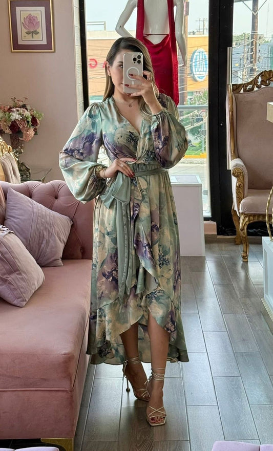 Vestido midi satinado cruzado con estampado floral difuminado