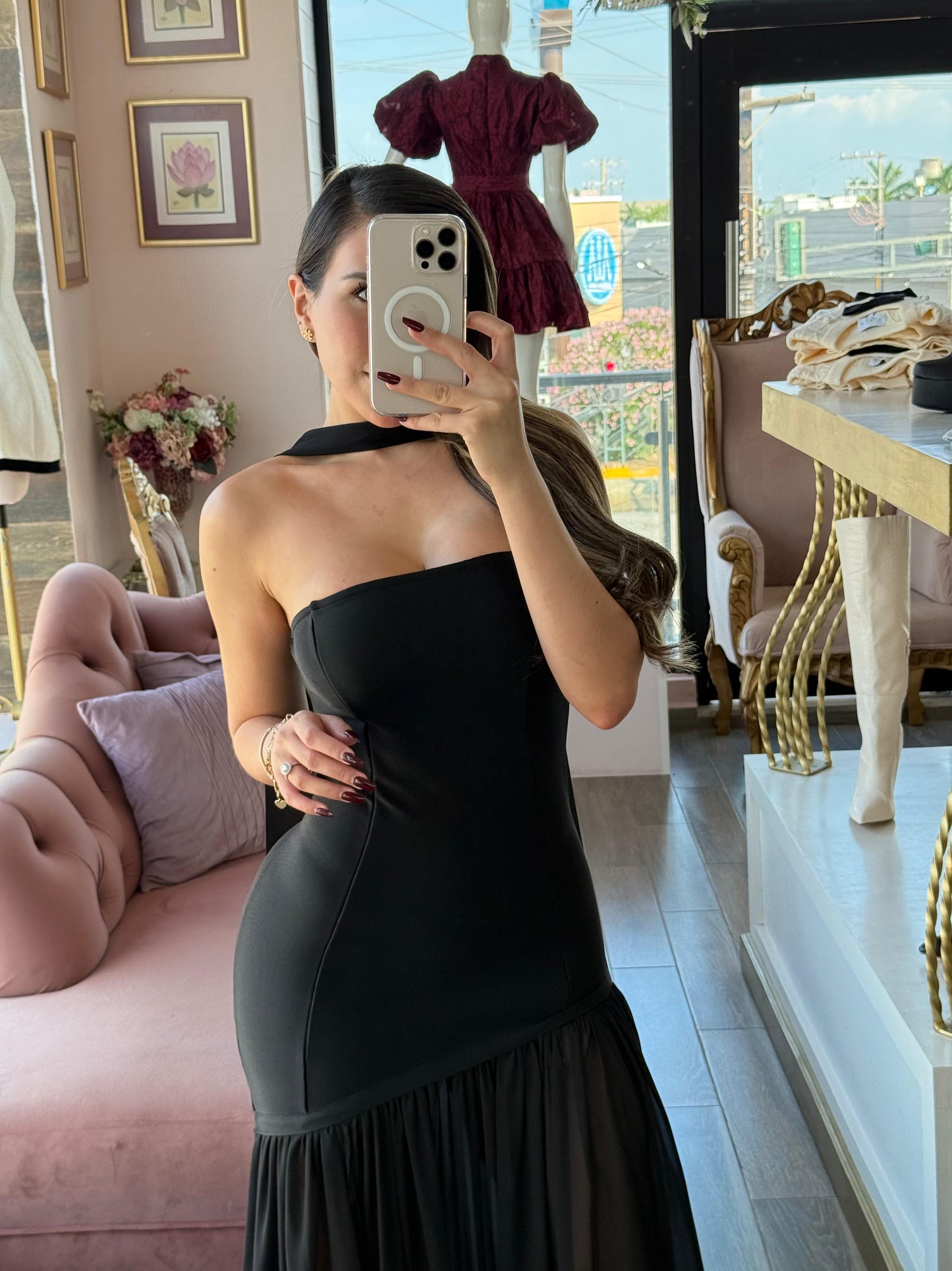 Vestido largo verde negro strapless con abertura lateral